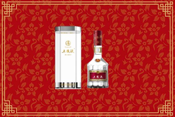新田县回收酒